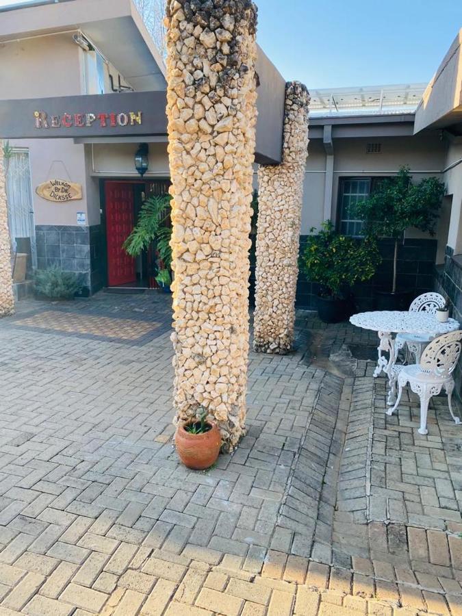Cottonwood Guesthouse Oasis Bloemfontein Exteriér fotografie